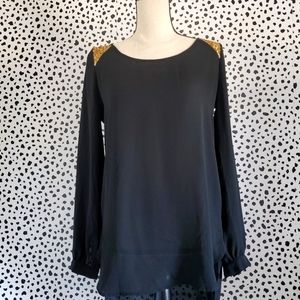 Gianni Bini blouse with gold sequins